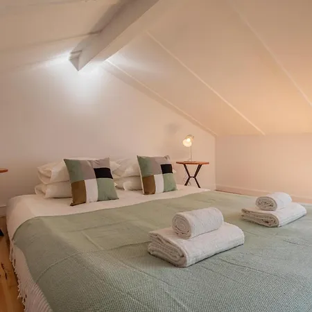 Graca Apartment Duplex River View By Lisbon Heart Lisbon