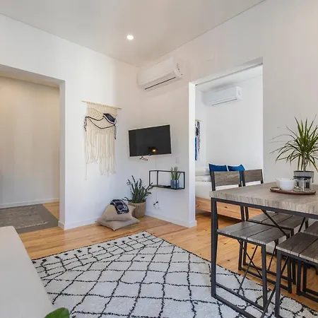 Apartment Graca Apartment Duplex River View By Lisbon Heart Lisbon