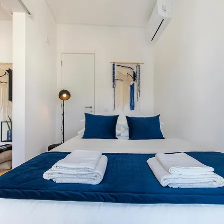 Graca Apartment Duplex River View By Lisbon Heart Apartment